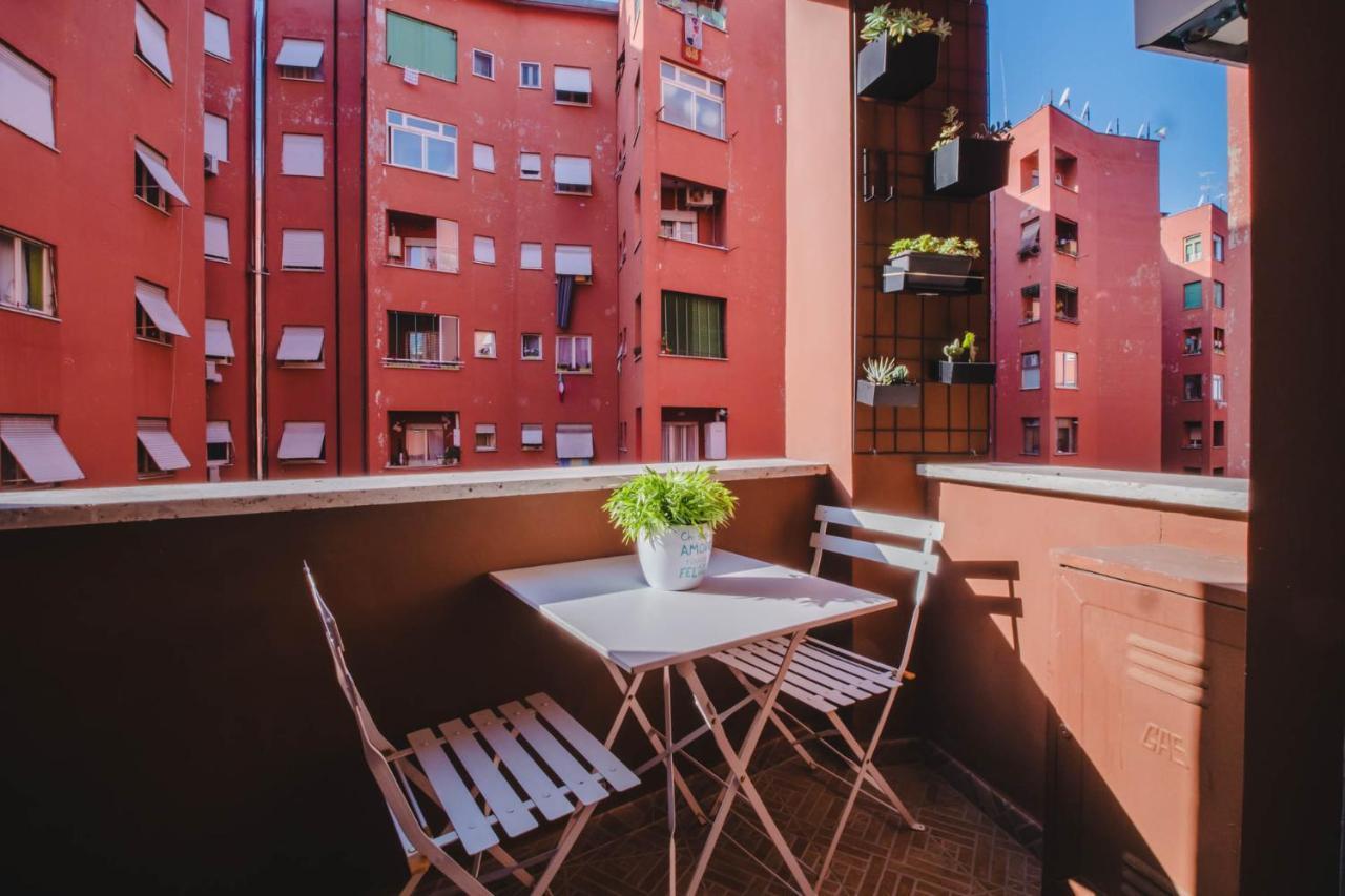 Lady Butterfly - Metro A Lucio Sestio Apartment Рим Екстериор снимка